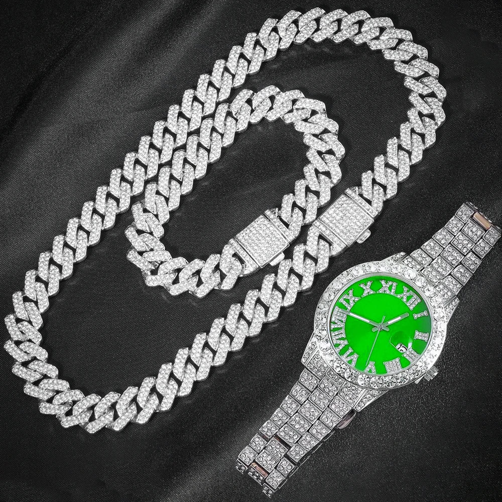Compre um Relogio e leve uma pulseira e corrente cravejada